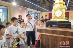 宫廷钟表进课堂:非遗如何拨动现代产业“指针”
